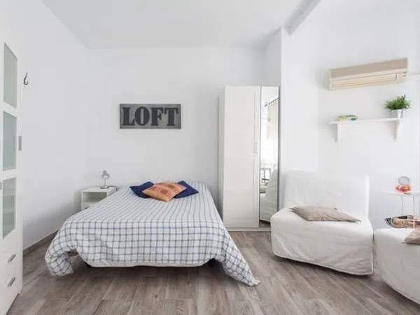 Estudio en rambla de Méndez Núñez, 43 - Foto 10