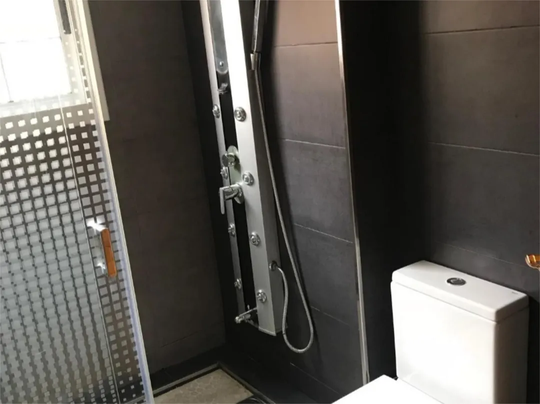 Piso en  Carrer de Josep Feliu i Codina 25 - Foto 6