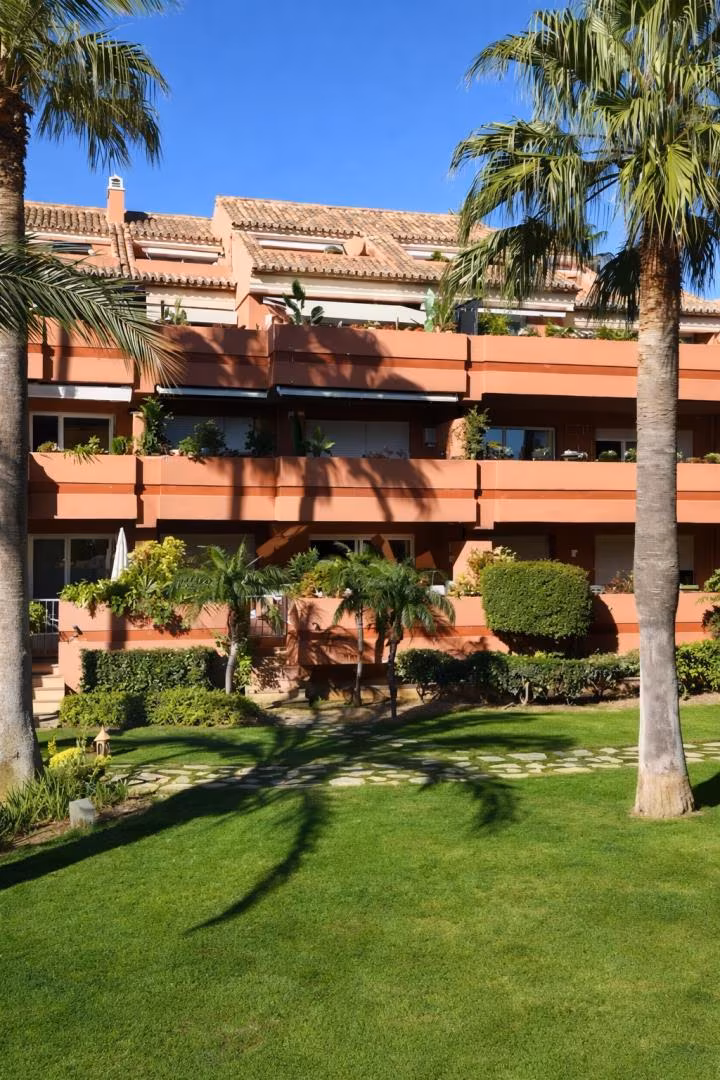 Piso en  Calle Isabel Clara Eugenia 357 - Foto 17