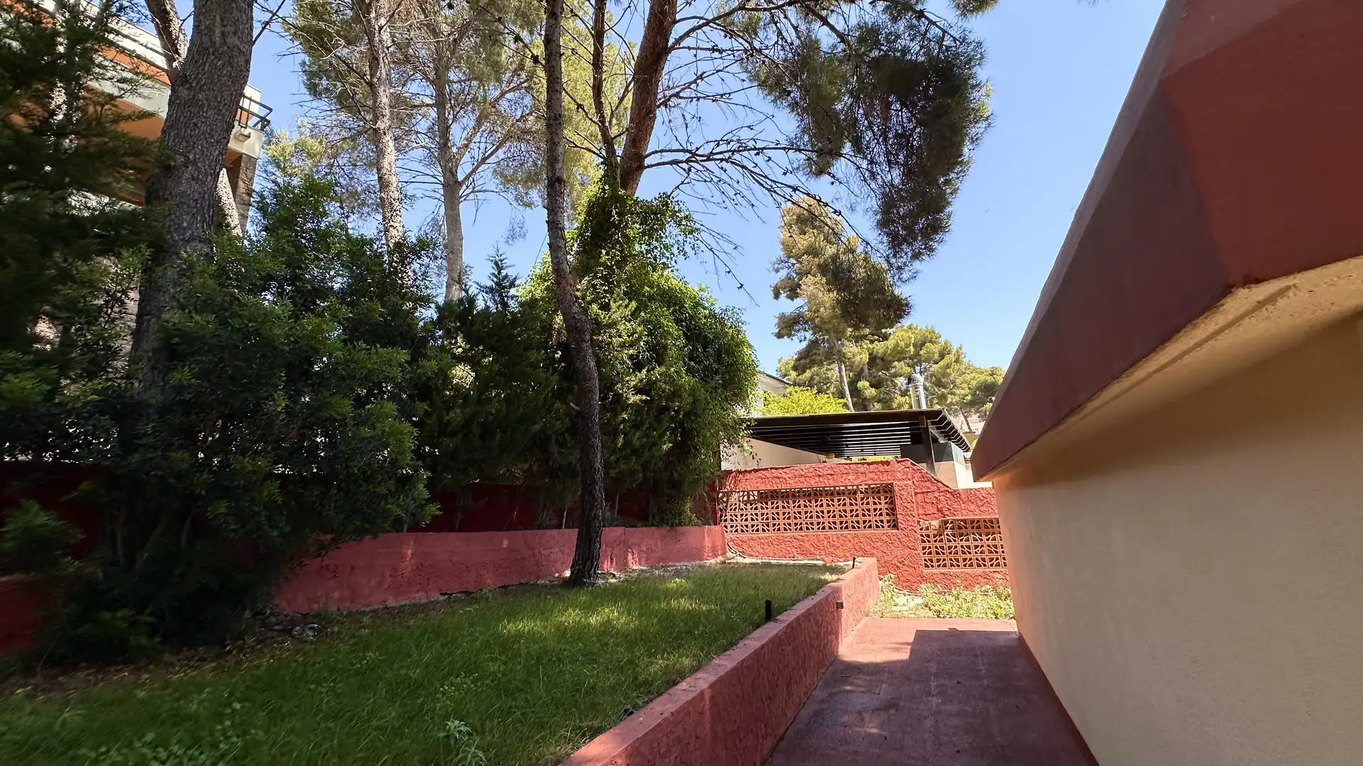 Chalet en  Carrer de les Garrigues 20 - Foto 6