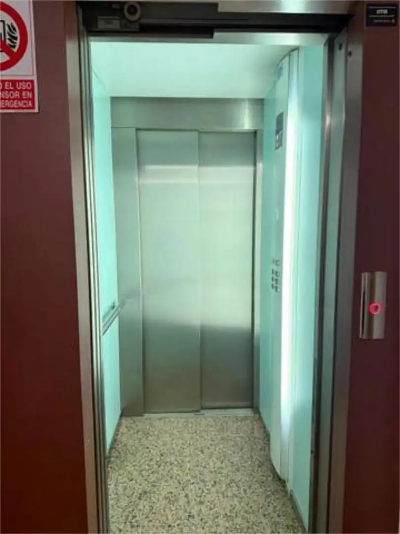 Apartamento en calle Víctor n1 - Foto 4