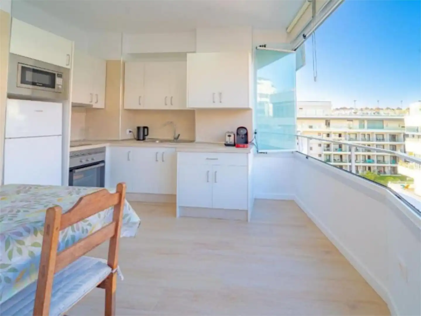 Apartamento en  Avenida Familia de Betancourt y Molina 25 - Foto 1