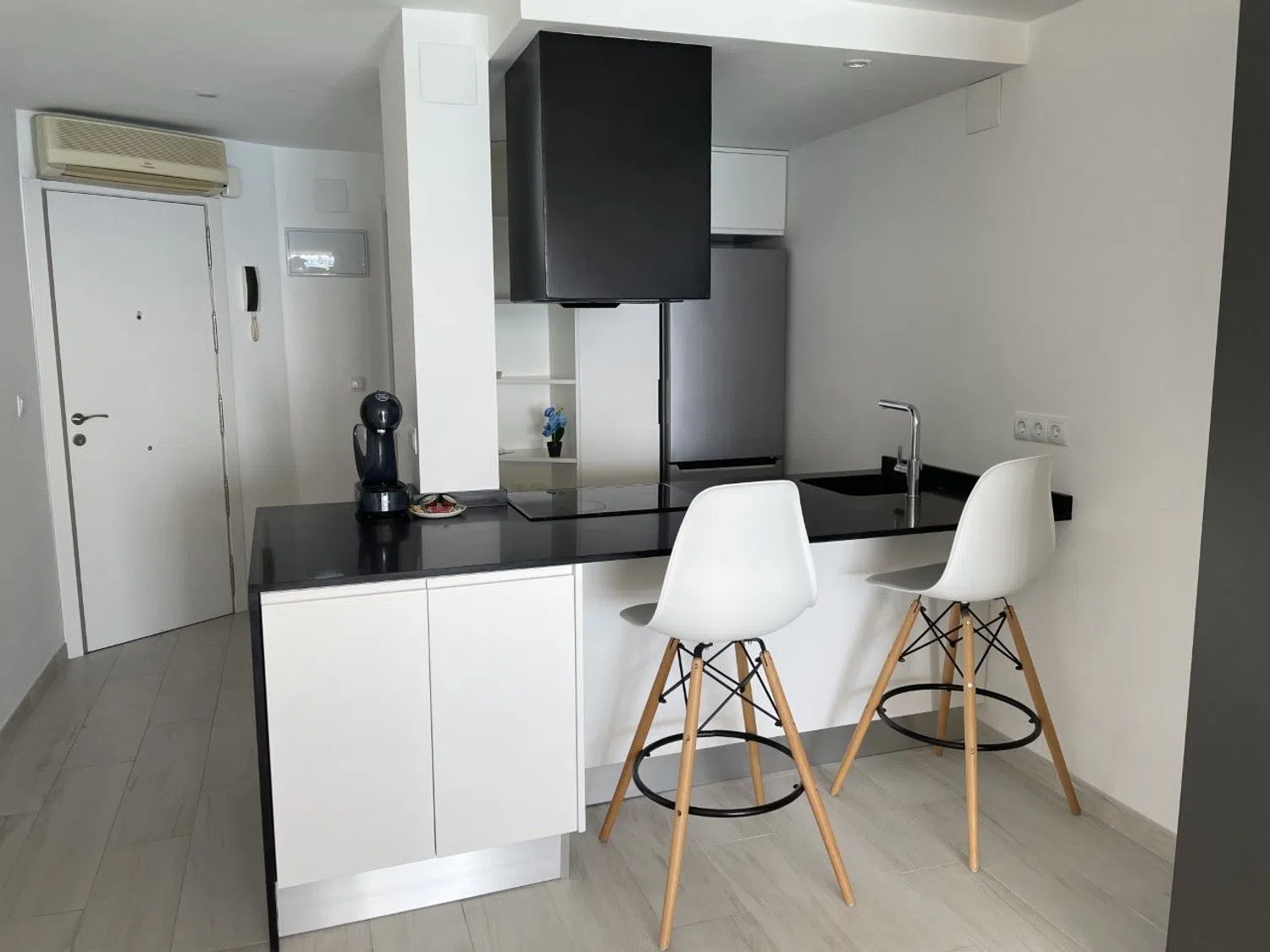 Estudio en avenida de Madrid, 15 - Foto 8