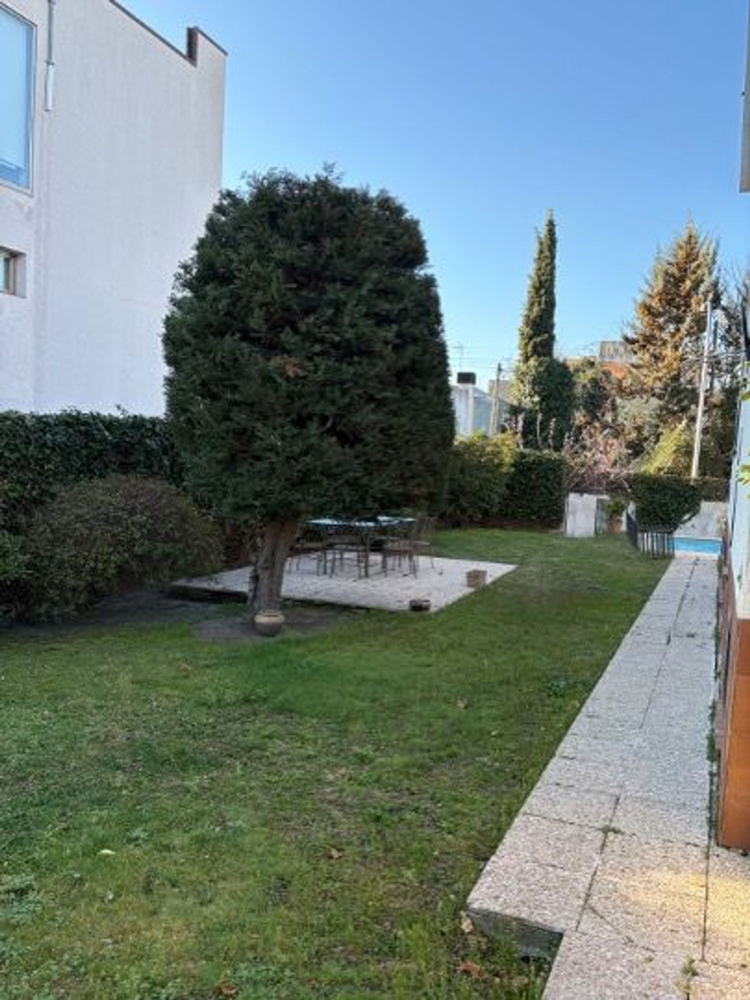 Chalet pareado en Barrio El Plantío - Foto 1