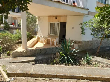 Apartamento en calle Carrer Rei Ferran II 23 - Foto 1