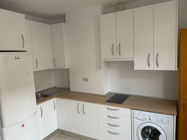 Piso en calle Valencia, 16