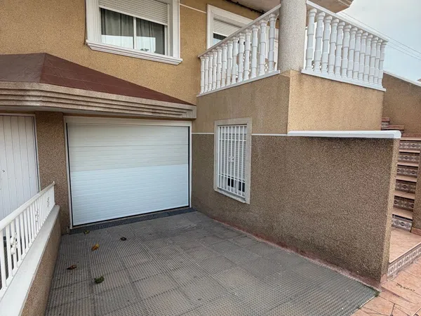 Chalet adosado en Calle Archena, 87 - Foto 4