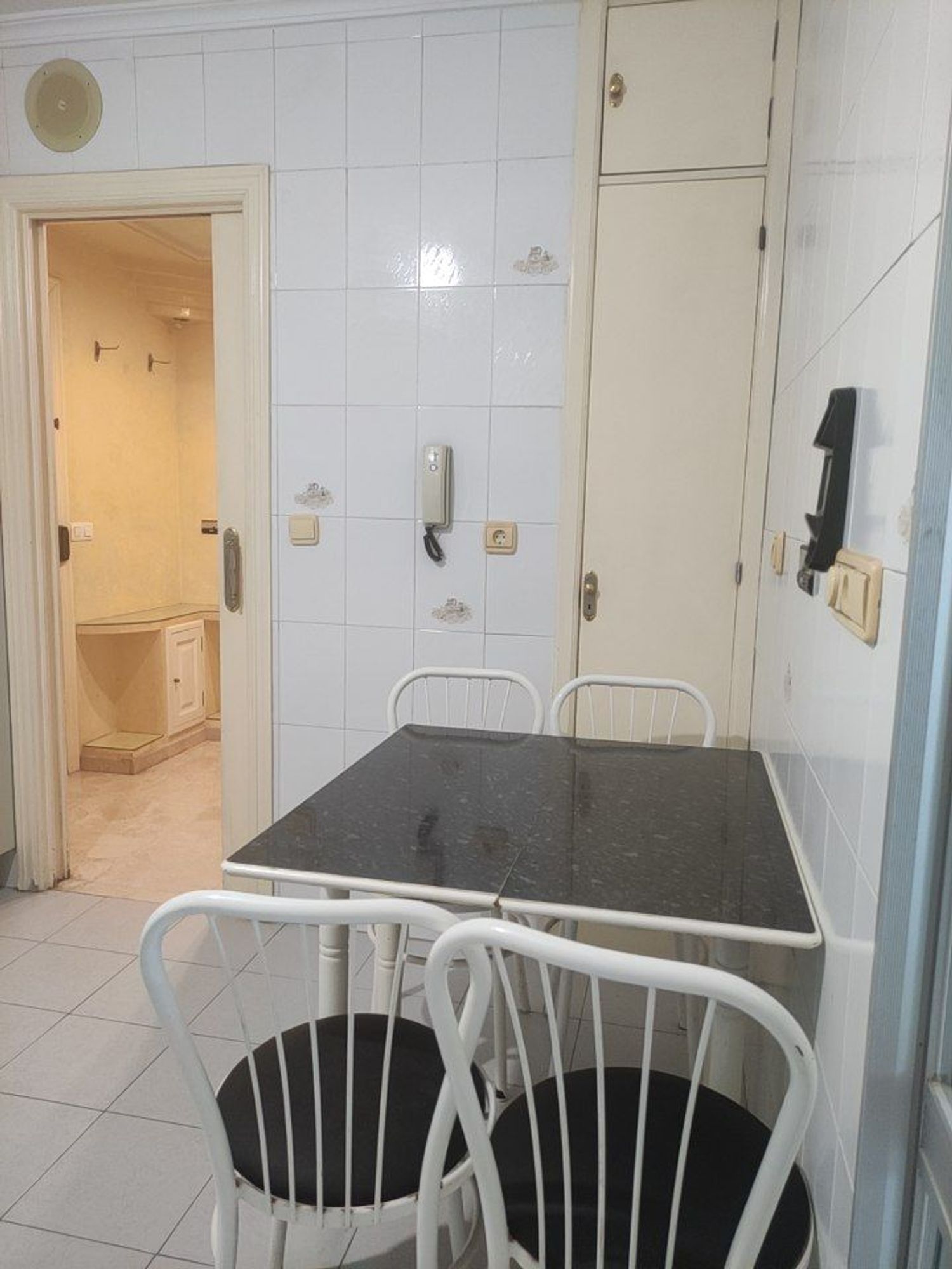Piso en Calle de Demóstenes, 3, El Consul - El Romeral - Foto 9