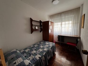 Piso en  Calle Pérez Herrasti 3 - Foto 8