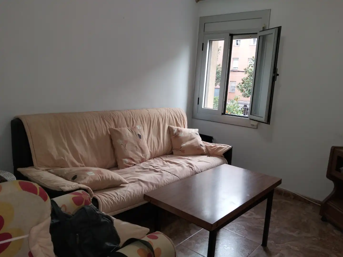 Piso en  Carrer de Montserrat 26 - Foto 3