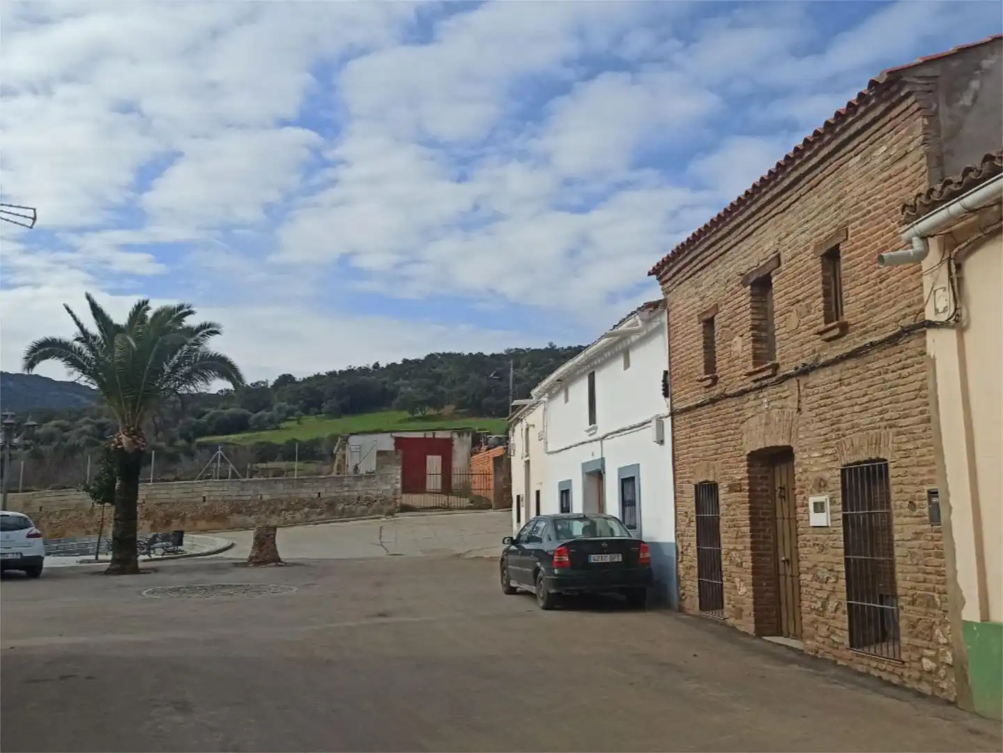 Casa adosada en  Calle Moreno Nogales 24 - Foto 2