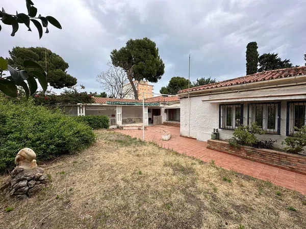Casa o chalet independiente en Calle Aurora, 1 - Foto 1