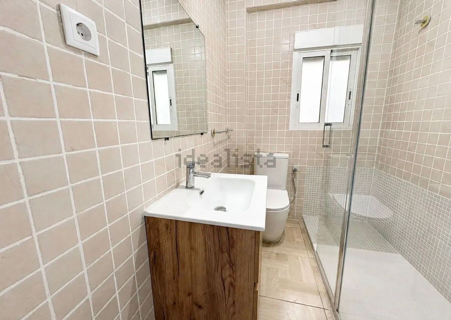 Piso en Calle Tarrasa, 222, Huerta de la Reina - Foto 31