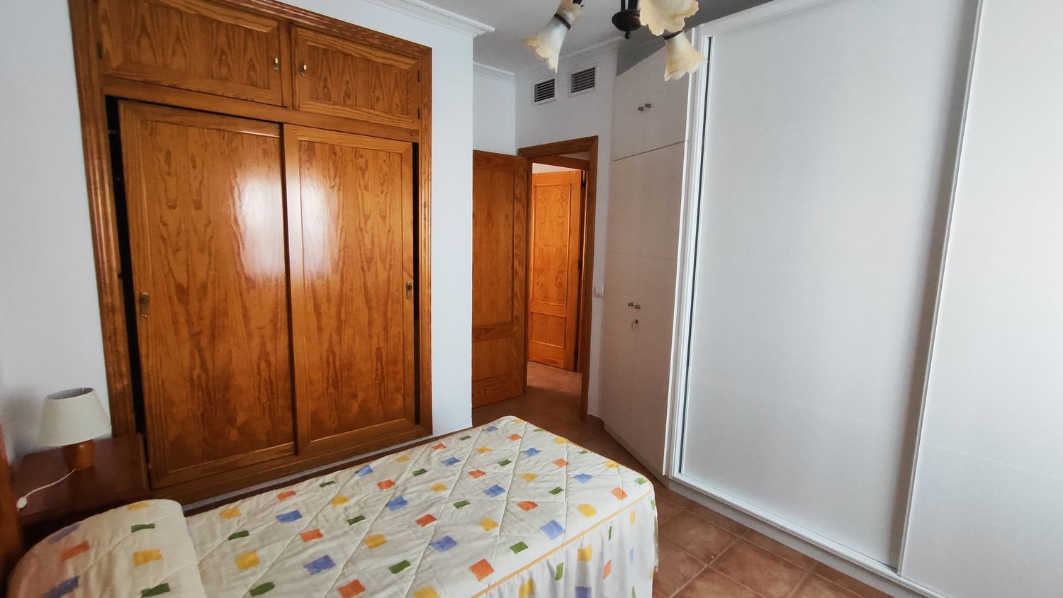 Chalet pareado en Gines - Foto 19