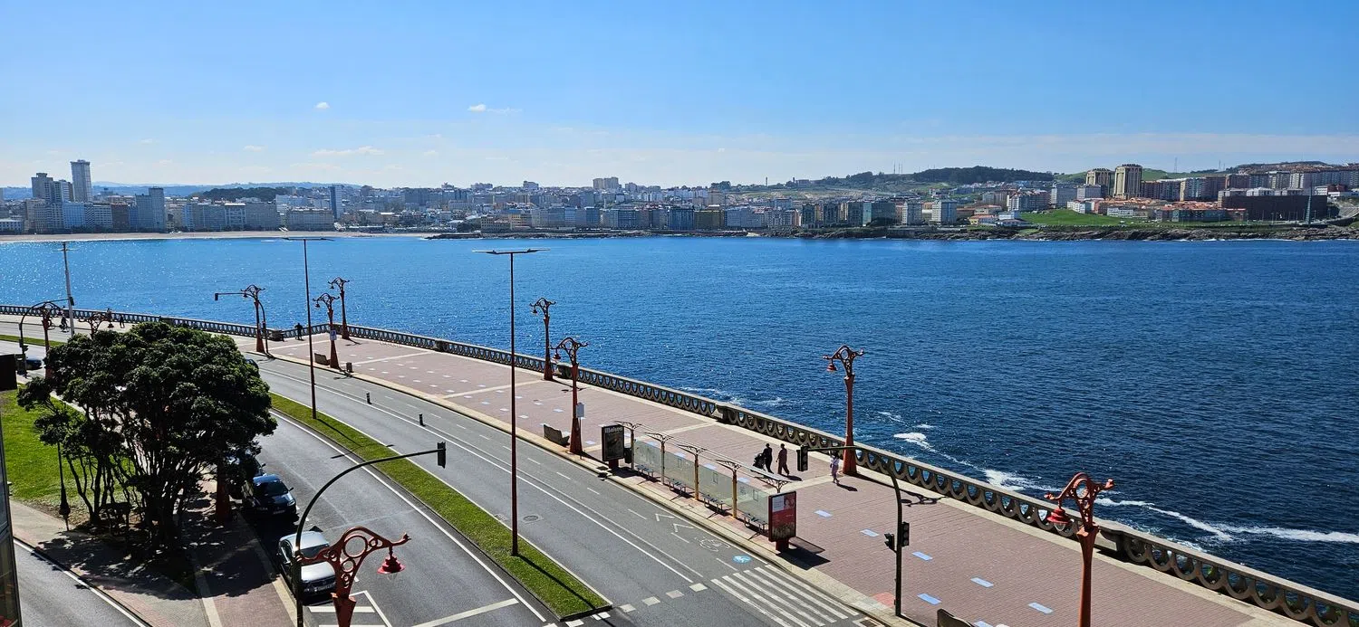Piso en paseo Marítimo Alcalde Francisco Vázquez, 55 - Foto 2