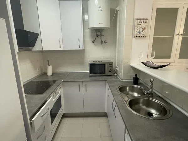 Piso en Barrio Avenida de las Ciencias - Foto 9