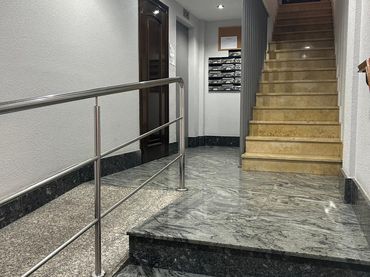 Piso en  Calle Fray Luis de Granada 41 - Foto 2