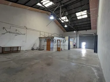 Nave Industrial en Sabadell - Foto 1