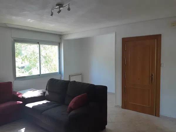 Piso en Barrio Valdezarza