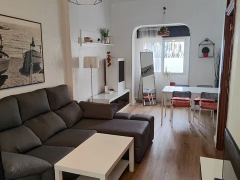 Piso en calle Emilio Prados, 25 - Foto 2