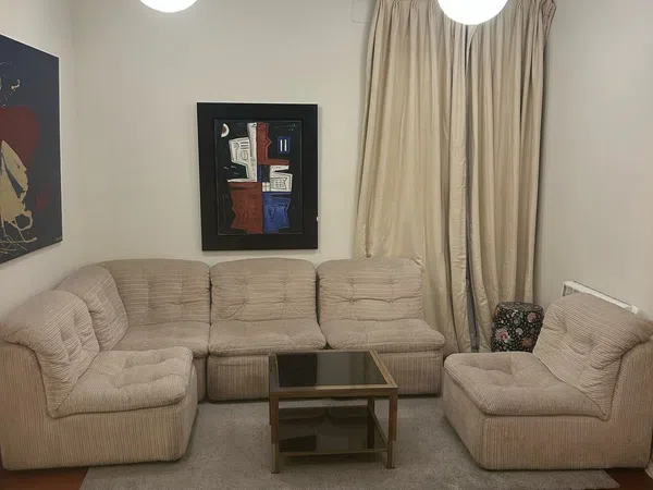 Piso en calle de Cervantes, 22