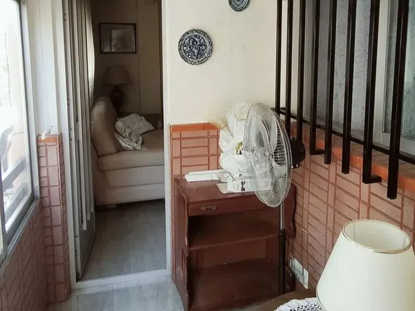 Piso en Calle d'Hipòlit Rovira - Foto 2