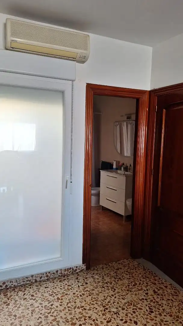 Casa adosada en  Calle Baeza 10 - Foto 4