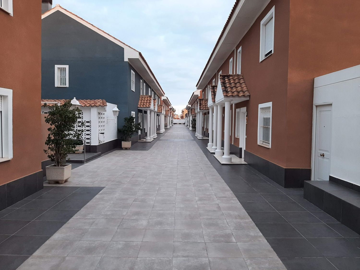 Chalet adosado en avenida Pintor Pérez Gil, 13 - Foto 4