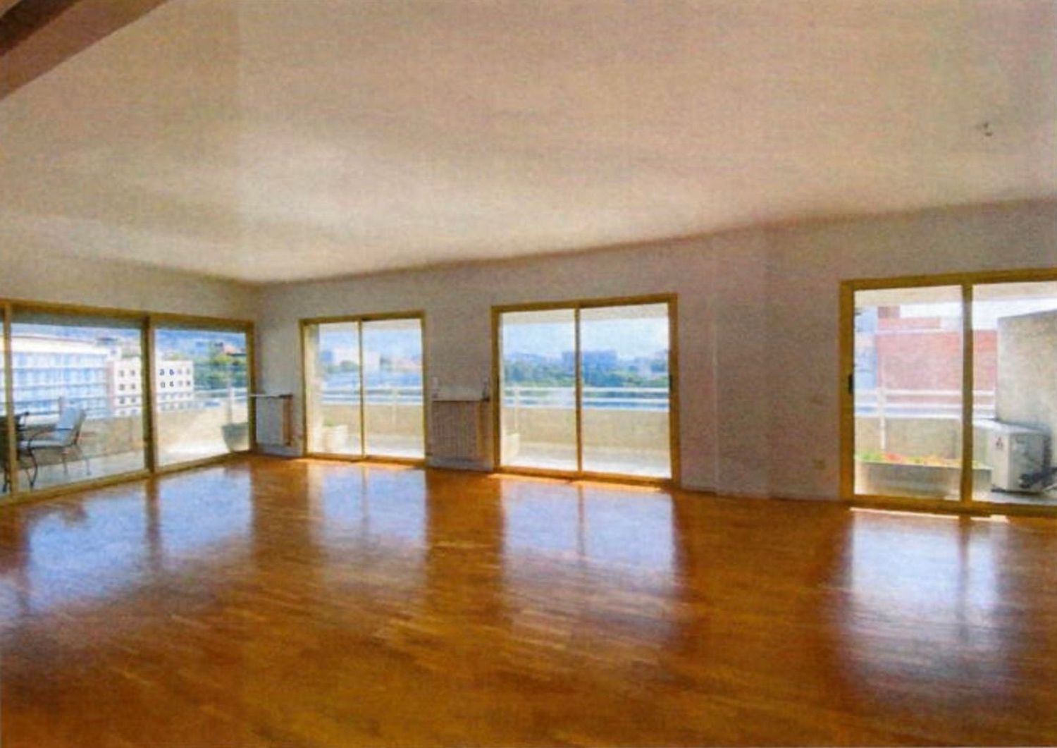 Piso en calle de Joan Obiols, 13 - Foto 4