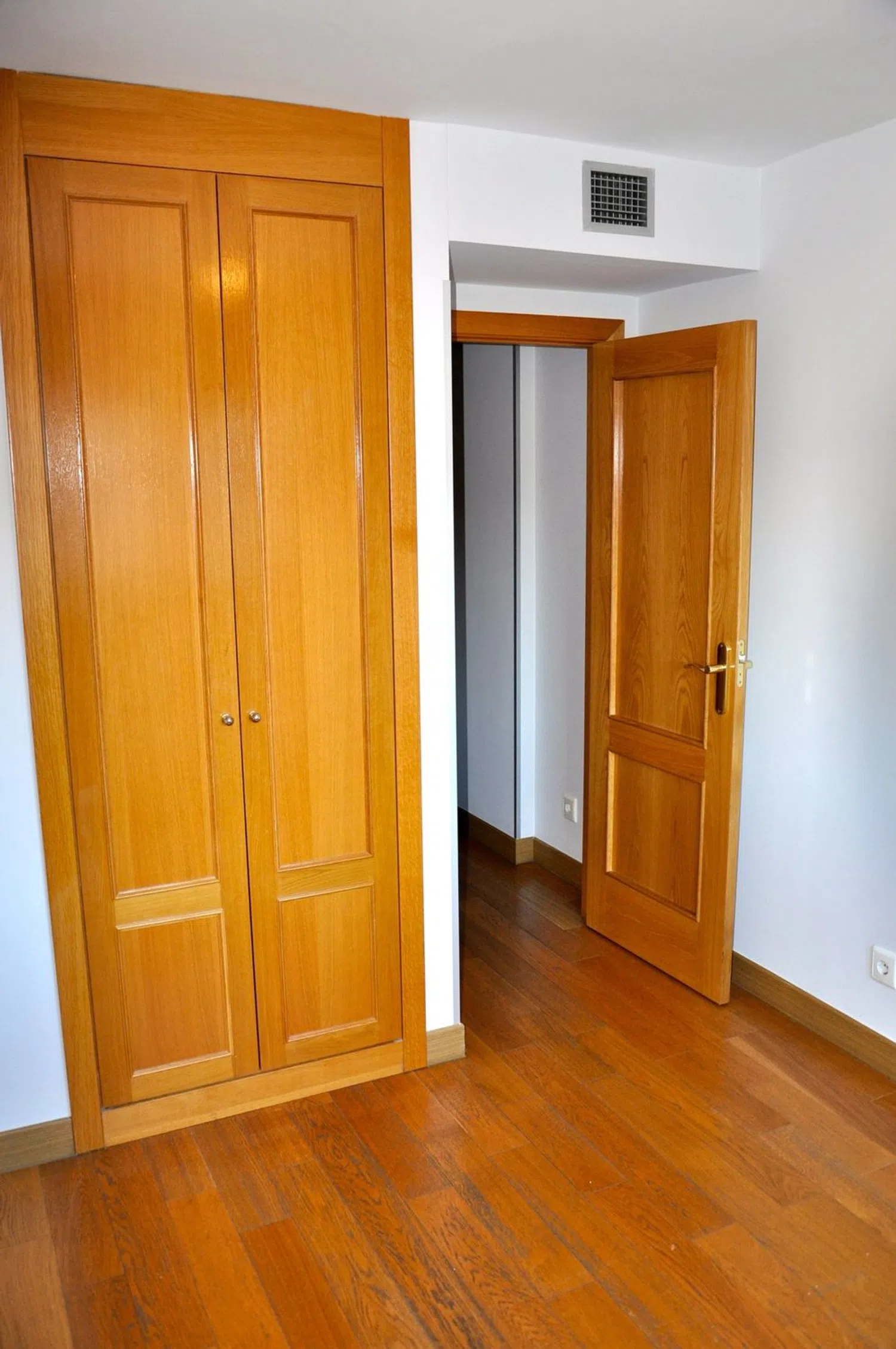 Piso en calle de la Bahía de Santander, 85 - Foto 10