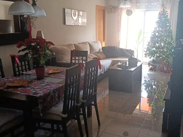 Piso en calle Estados Unidos, 99 - Foto 2