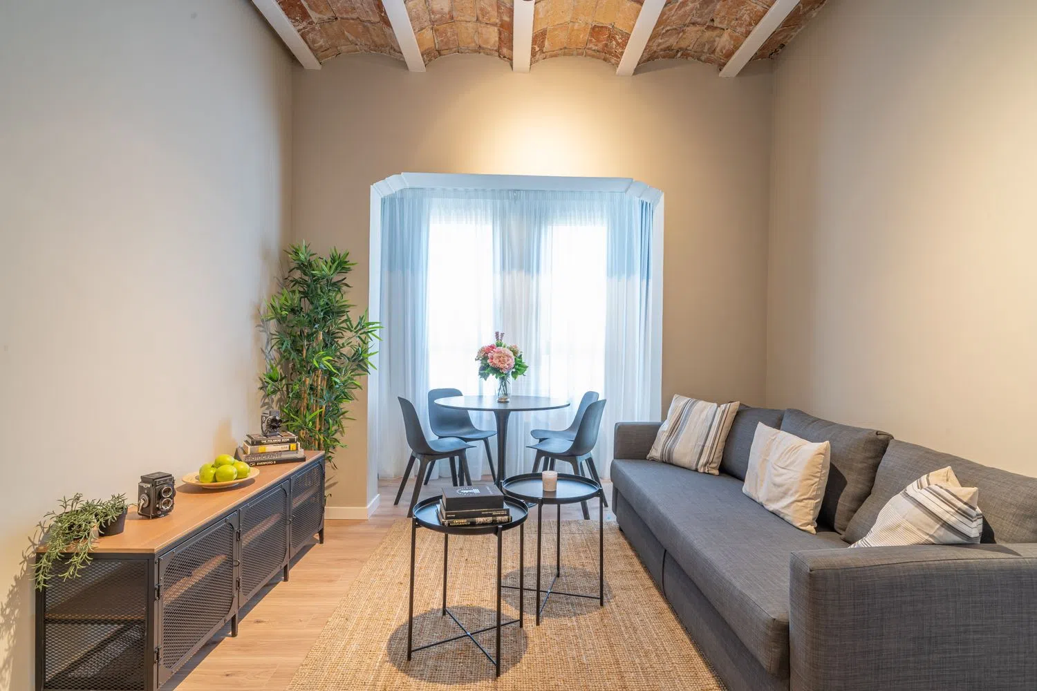 Piso en calle Ramon y Cajal, 20 - Foto 1