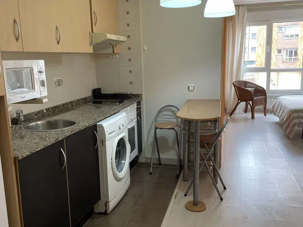 Alquiler de estudio en Avenida Lisboa, 3 - Foto 6