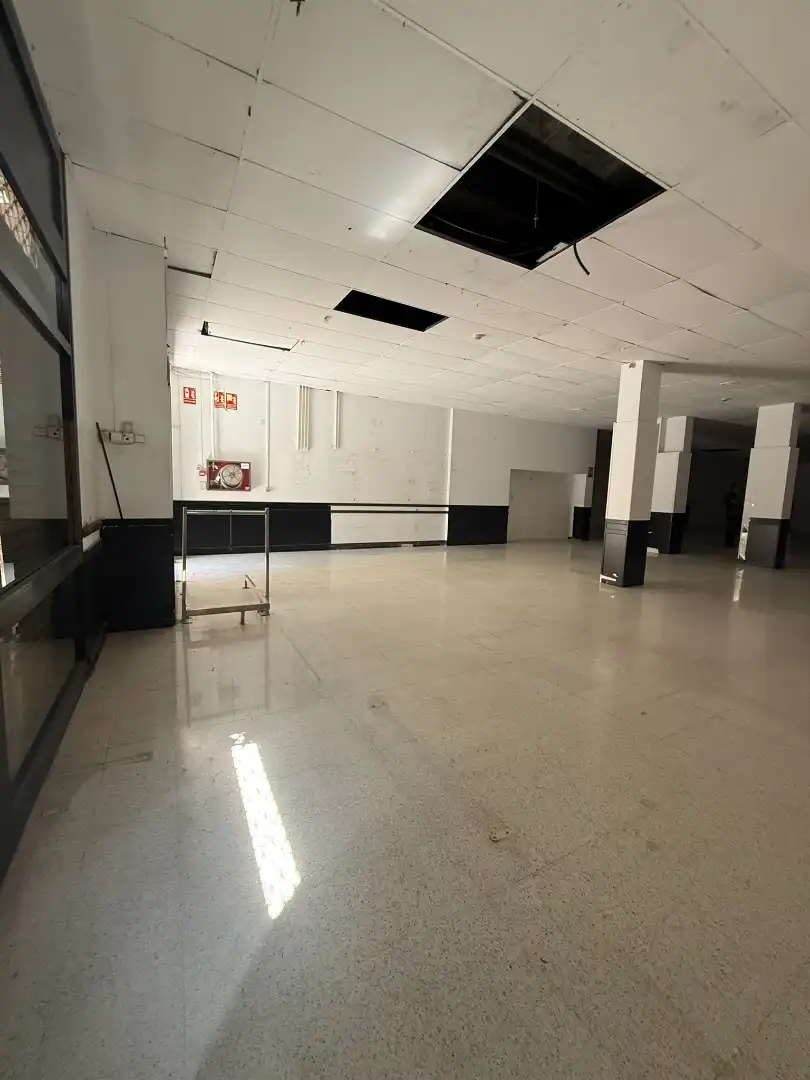 Local comercial en Sant Cugat del Vallès - Foto 9