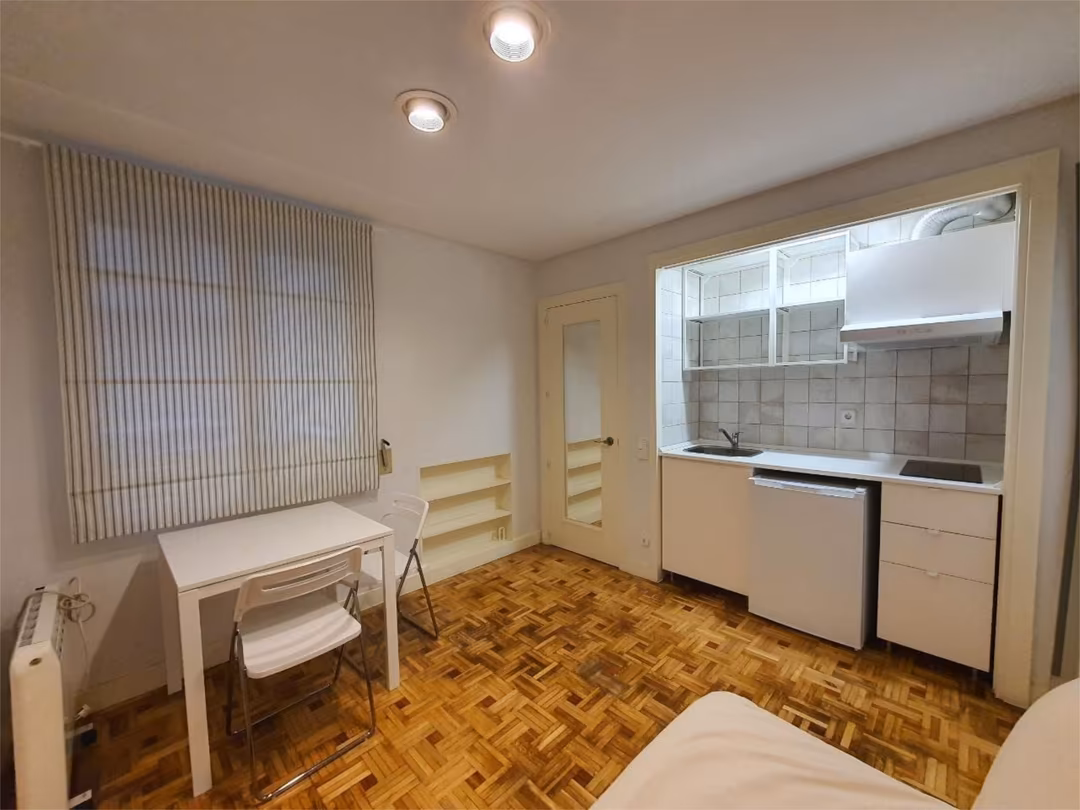 Piso en  Calle de Joaquín María López 44 - Foto 1
