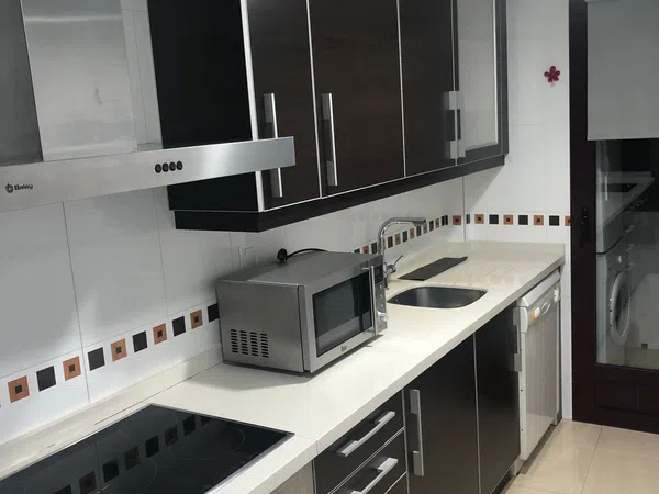 Piso en Plaza Brigada Paracaidista, 4, Zona Juan Carlos I - Avenida de Europa - Foto 6
