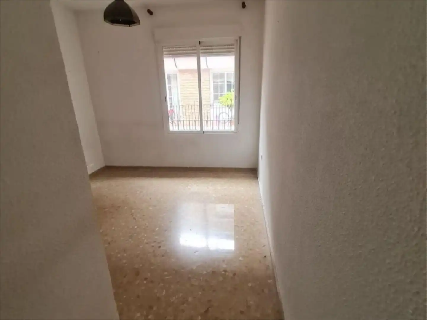 Piso en  Calle Jesús y María 14 - Foto 8