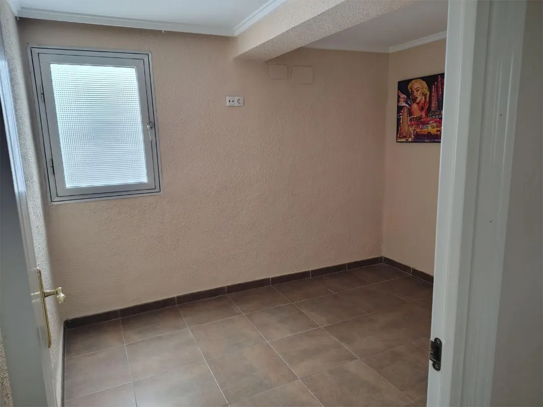 Piso en  Carrer del Monestir de Poblet 6 - Foto 7