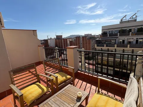 Ático en calle de Sicília, 332