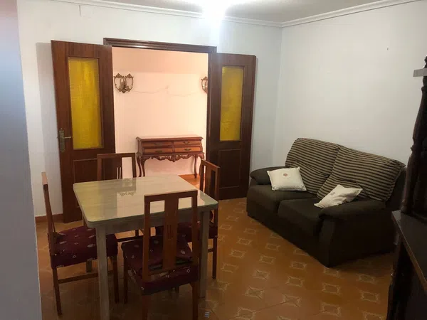 Piso en avenida Equipo Cincuenta y Siete, 10 - Foto 4