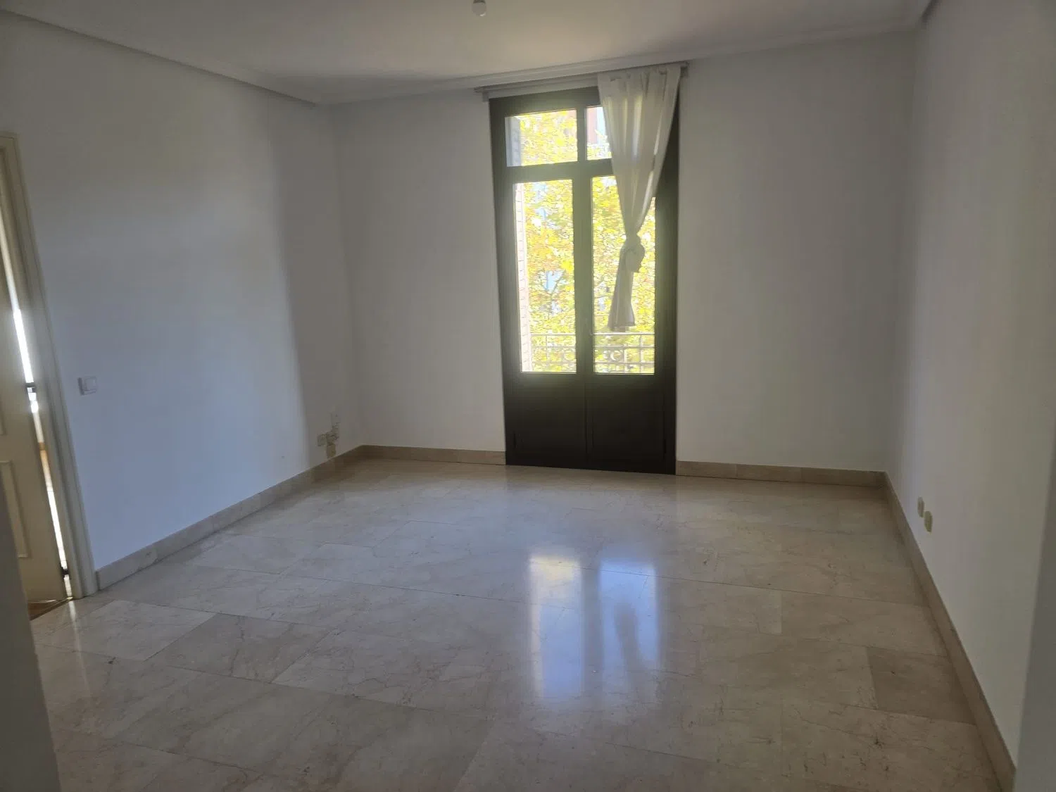 Piso en calle del Príncipe de Vergara, 45 - Foto 2