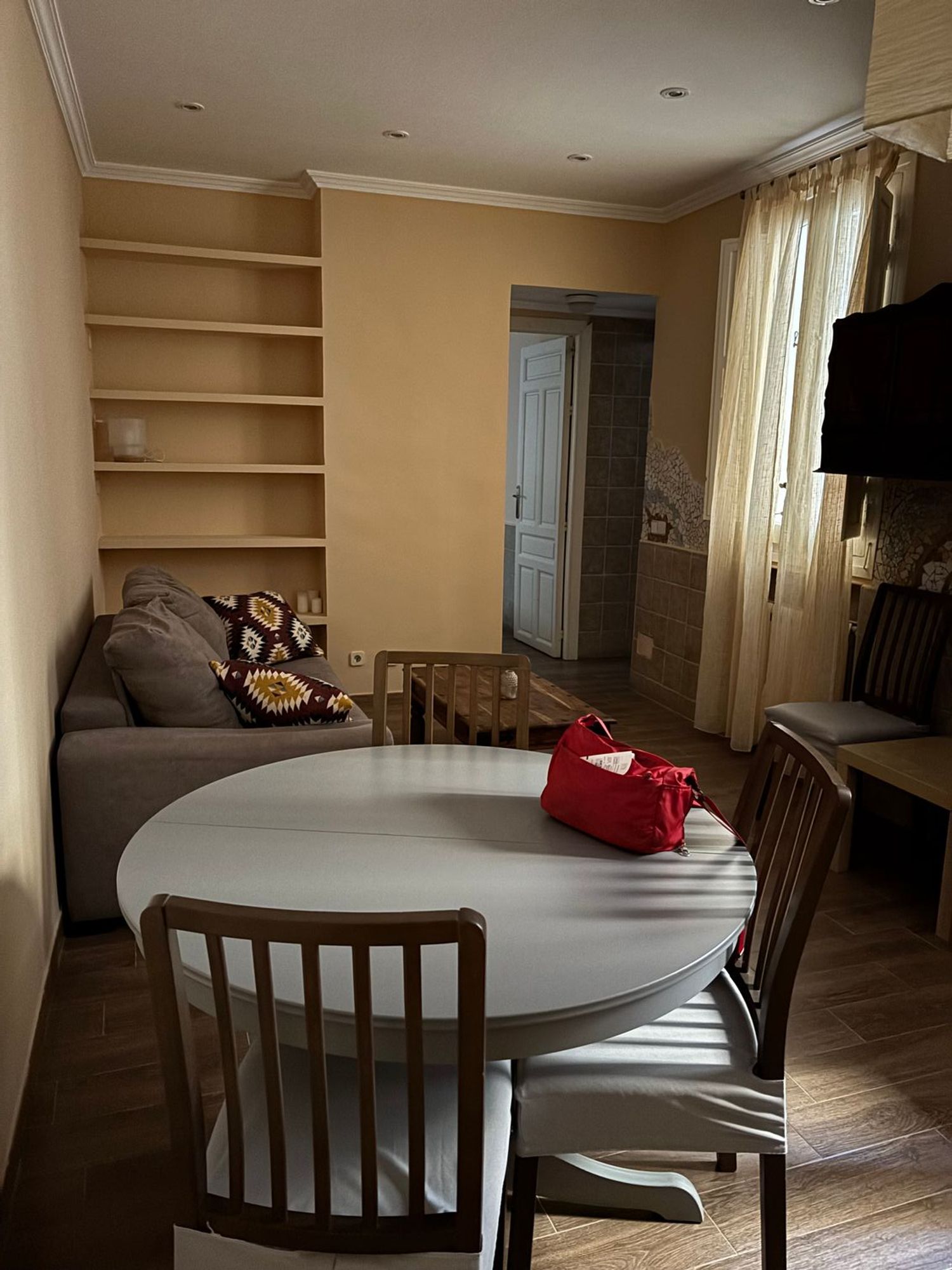 Piso en calle de santa engracia, 36