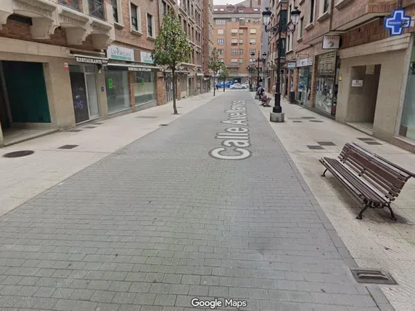 Piso en Calle Avellanos, 5, Salesas-Foncalada-Campoamor - Foto 2