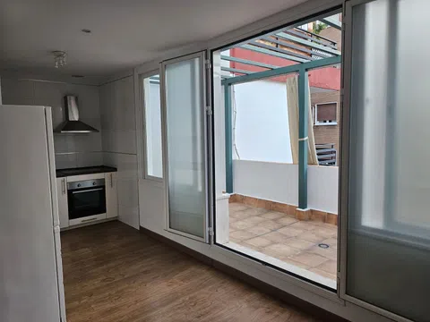 Piso en calle Virgen de Lujan, 18