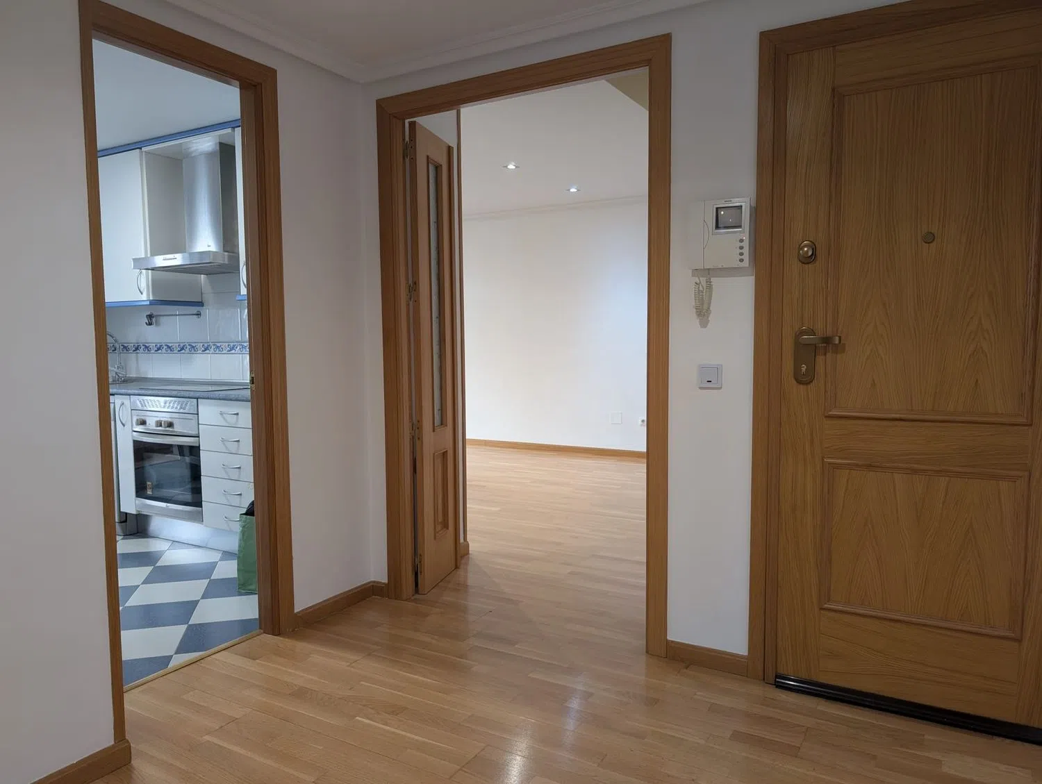 Piso en avenida Ángel Saavedra, 5 - Foto 5