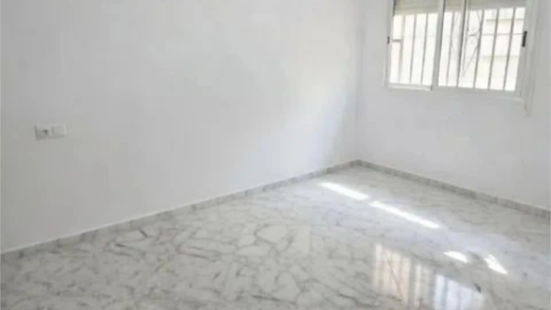 Piso en  Calle Arzobispo Guerrero 19 - Foto 5