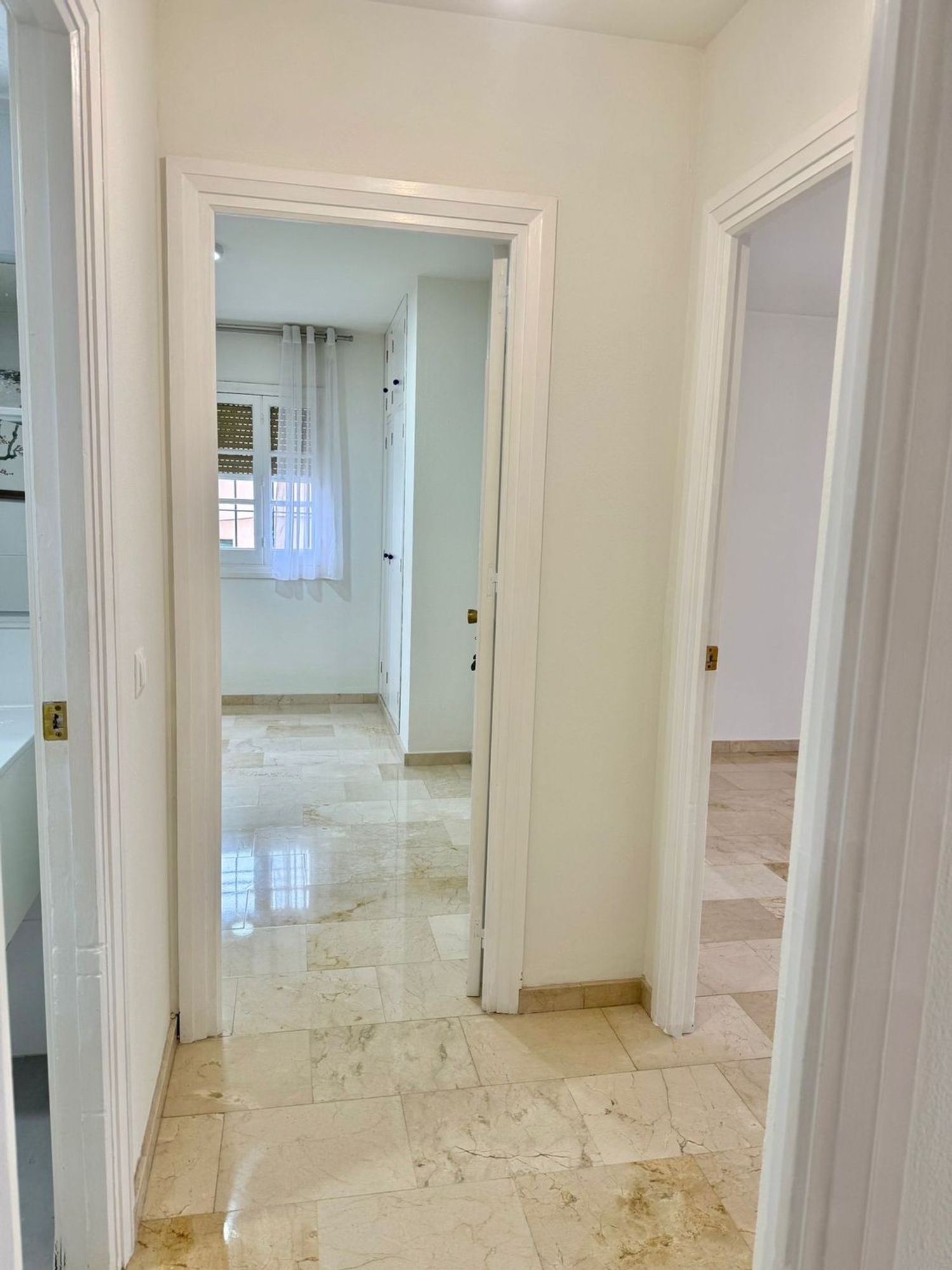 Piso en avenida Juan Sebastián Elcano, 109 - Foto 5