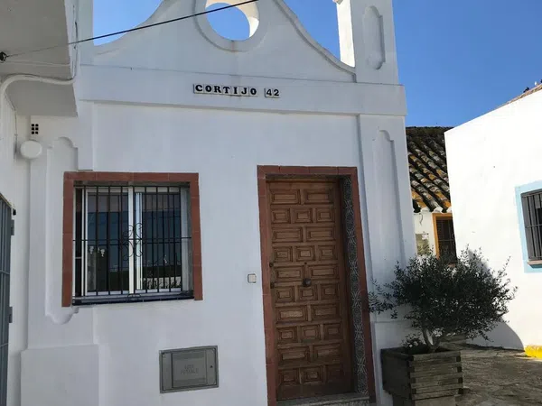 Casa de pueblo en Avenida de El Almarchal, 42 - Foto 1