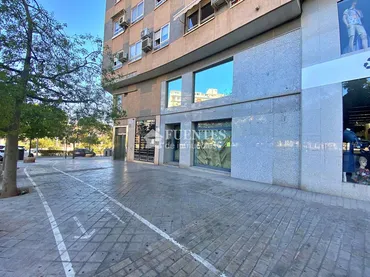 Local comercial en  Calle  Colombia - Foto 17
