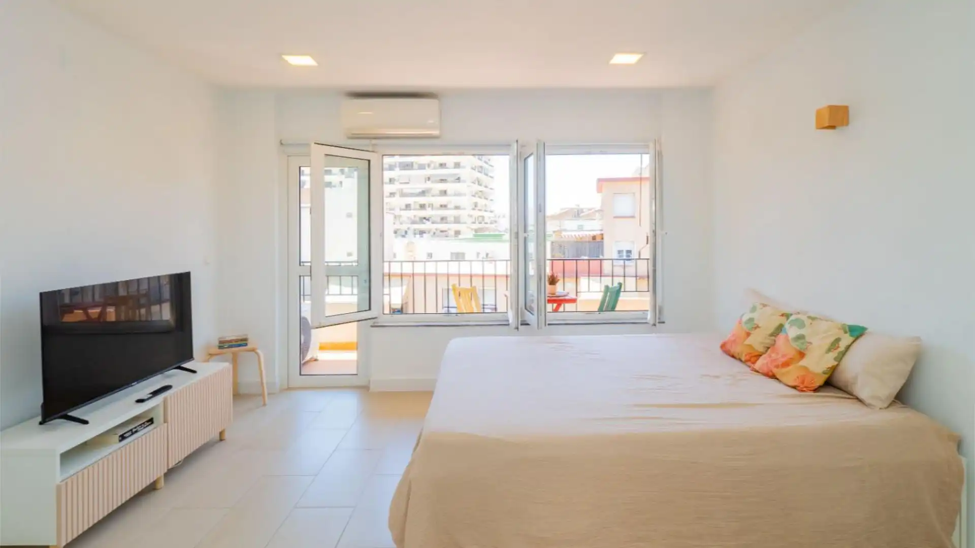 Estudio en  Calle Jacinto Benavente 9 - Foto 8